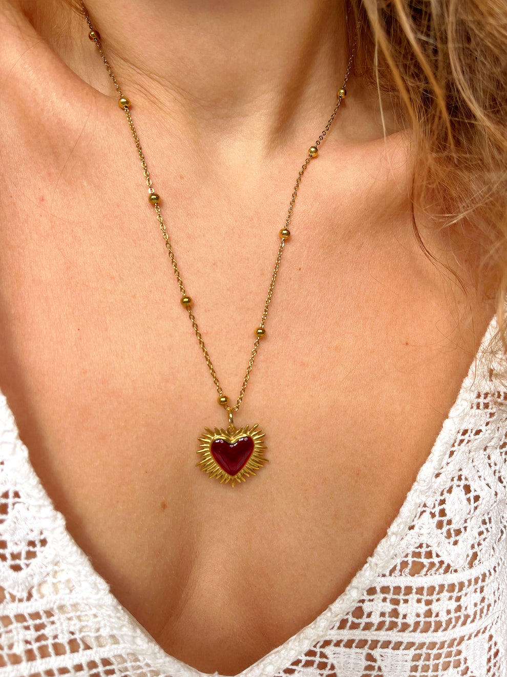 Collier Umyne