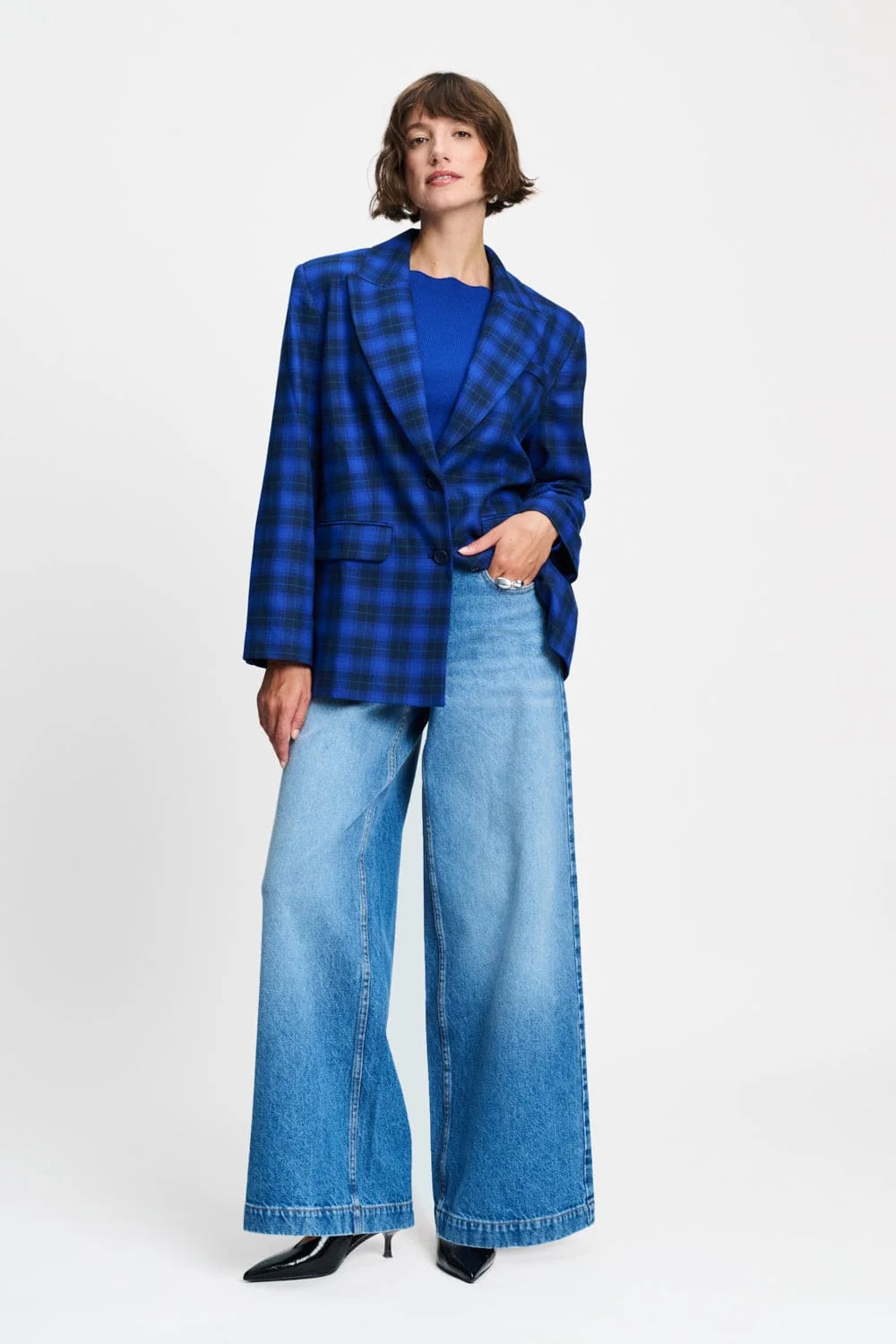 Blazer Laurie
