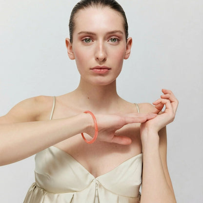 Thin Loop Bangle